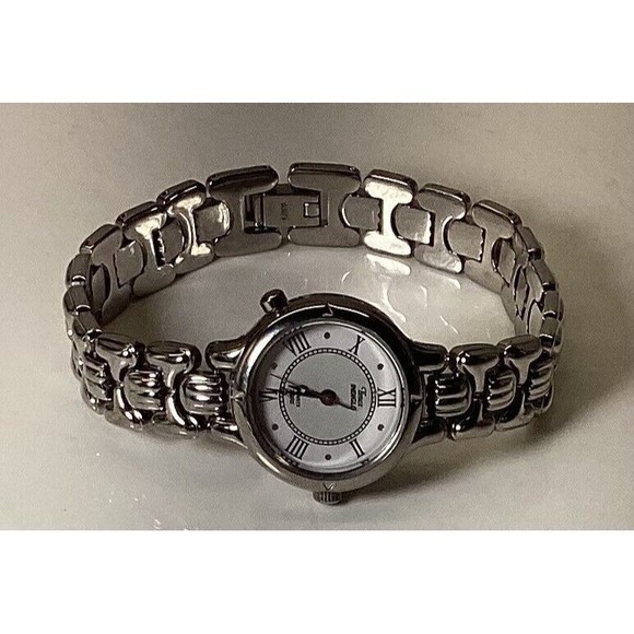 Vintage 1990s Timex Indiglo Woman’s Quartz Watch CR 1216 Cell New Battery - Picture 1 of 6